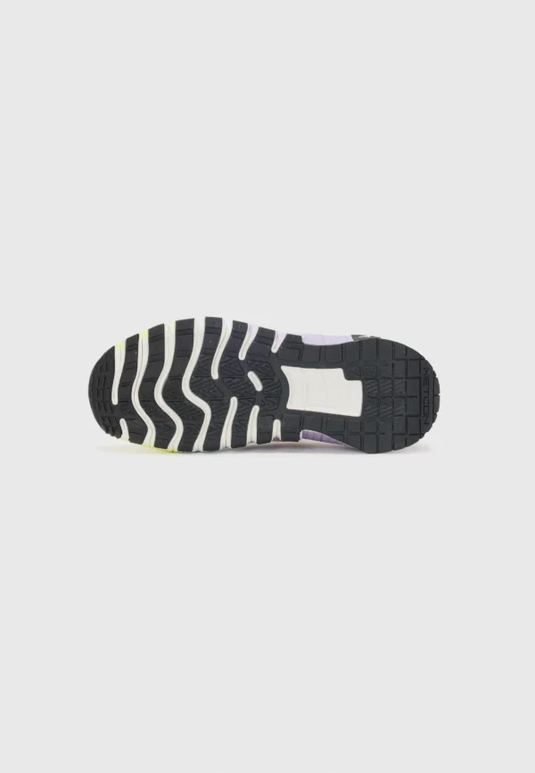 NIKE FREE METCON 6 SE - Zapatillas de entrenamiento - phantom black hydrangeas metallic silver - Imagen 3